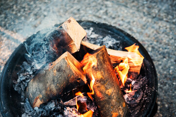 Feuer in der Feuerschale