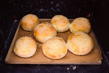 selbstgemachte Burgerbuns, Burgerbrötchen