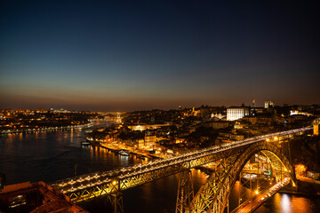 Naklejka na ściany i meble city by night - porto portugal