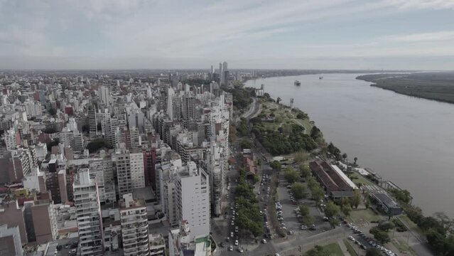 Rosario centro costa R&iacute;o Paran&aacute;, Santa Fe, Argentina
