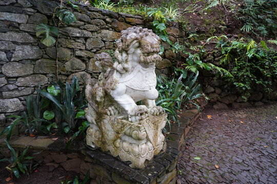 Chinesischer Wächterlöwe im Tropischen Garten Monte Palace in Funchal am 04.02.2023