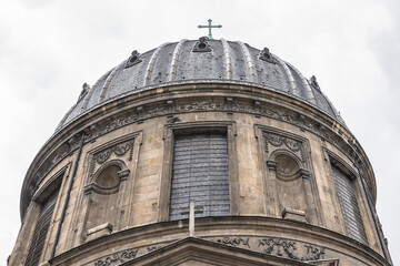 View of Our Lady of the Assumption (Notre-Dame-de-l'Assomption) - Roman Catholic church (1670 - 1676). Since 1844 it has been the main Polish church of Paris. Paris, France.