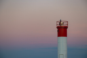 Lakeshore lighthouse beacon