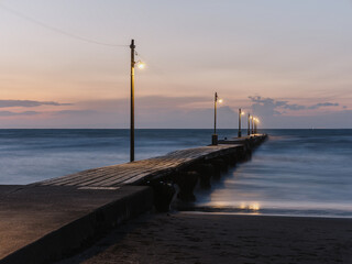 Obraz premium pier at sunset