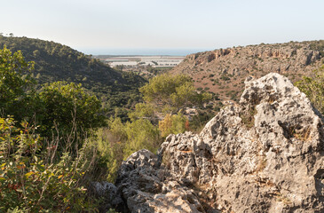 Fototapeta na wymiar Bizarre natural curves of rocks in the Carmel forest near Haifa city in northern Israel