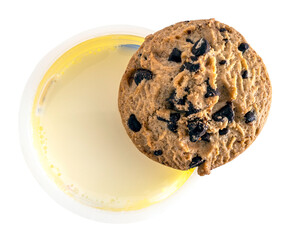  biscuit pépites chocolat et yaourt vanille sur fond transparent