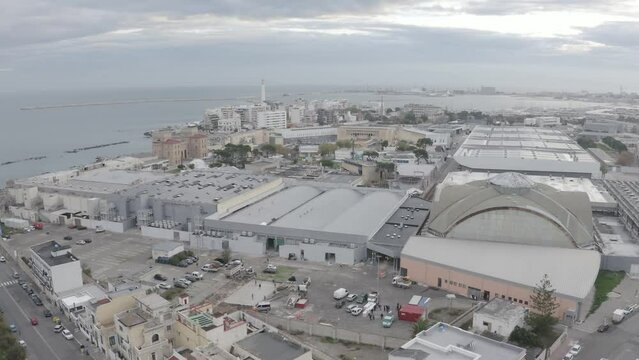 lungomar di bari in prossimit&agrave; della fiera del levante