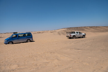 Fototapeta na wymiar 4x4 adventure in the desert