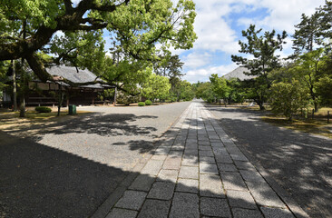 広隆寺　境内　京都市右京区太秦