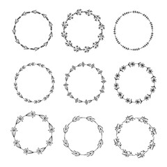 Obraz premium Set of black round frames from leaves. Laurel wreaths. Collection of floral frames. Decorative natural elements for design. Frames in line art style