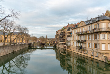 Metz Mossele , França
A cidade de Metz com as suas belas Catedrais Igrejas e templos , Banhadas pelo rio Mossele