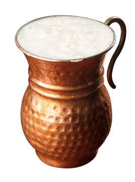 Ayran in Kupferbecher