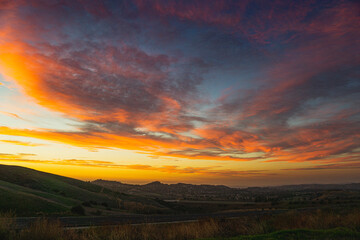 Obraz na płótnie Canvas Sunset over Irvine, California