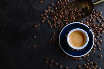 Obraz na płótnie Canvas Espresso cup on dark background