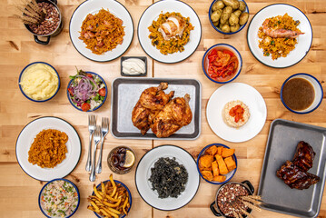 Set of Spanish food and tapas recipes, roast chicken, many types of rice and paellas, salads, fideua, roasted peppers and more