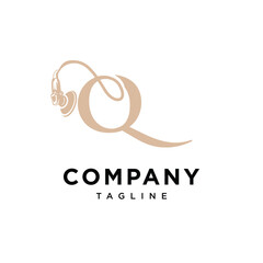 Letter Q Detailing car motorcycle icon logo vector template.