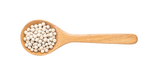 Peppercorn in wood spoon isolated on transparent png