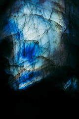 Arrière plan macro de texture d'une pierre semi-précieuse Labradorite - Espace coloré abstrait	