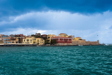 Fototapeta na wymiar Alter venezianischer Hafen von Chania, Kreta
