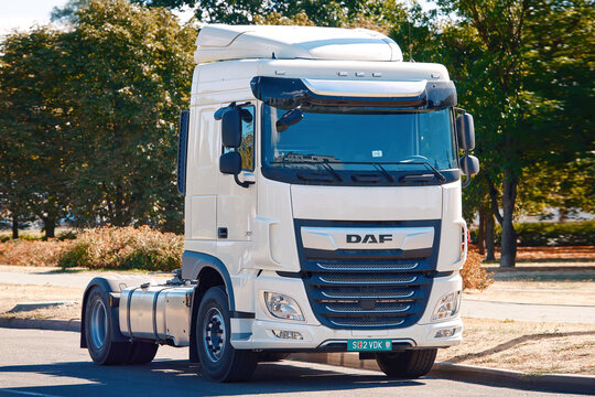 Daf Truck Images – Browse 844 Stock Photos, Vectors, and Video