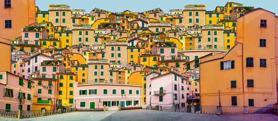 Himmel über Gebäuden der Piazza del Vignaiolo Riomaggiore, 5 lands, Liguria, Italy 