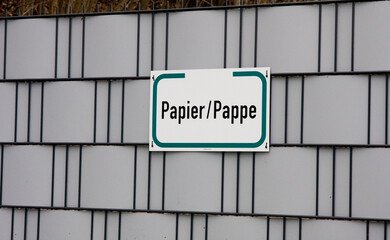 Papier Pappe Schild