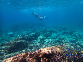 Fototapeta na wymiar Pesca subacquea