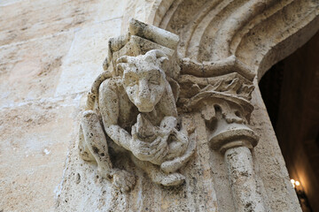 valencia la lonja figuras esculturas er&oacute;ticas decoraci&oacute;n fachada exterior arquitectura g&oacute;tica   4M0A7014-as23