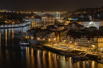 Obraz premium Porto e Vila Nova de Gaia 