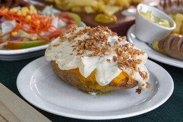 Roast sweet potato stuffed with cheese tradicional