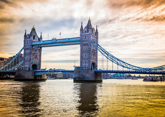 Fototapeta na wymiar Tower Bridge in London 