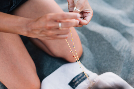 Sorting handmade jewelry