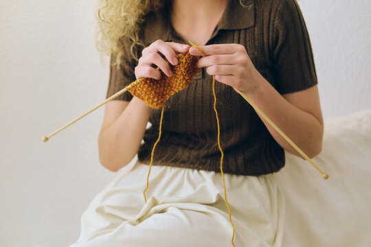 Closeup of a woman knitting