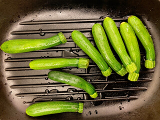 zucchini in frying pan