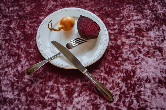 Still life with beetroot and onion.