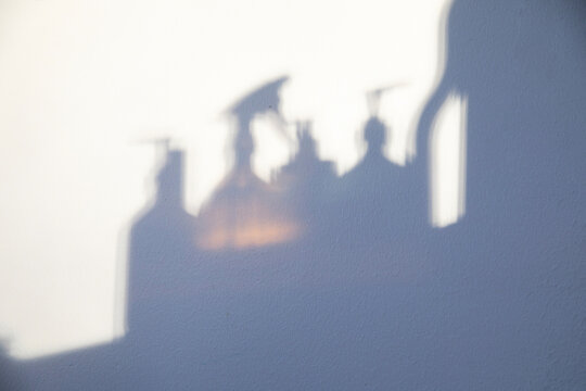 Shadow of kitchenware