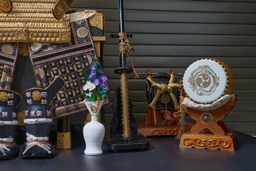 五月人形の大鎧と周辺の小物