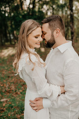 Fototapeta premium Couple love in the field romantic