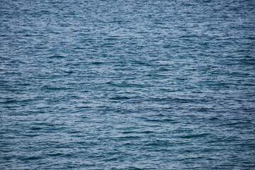 穏やかな海の海面の風景