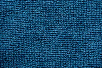 Detalle de toalla de microfibra azul 