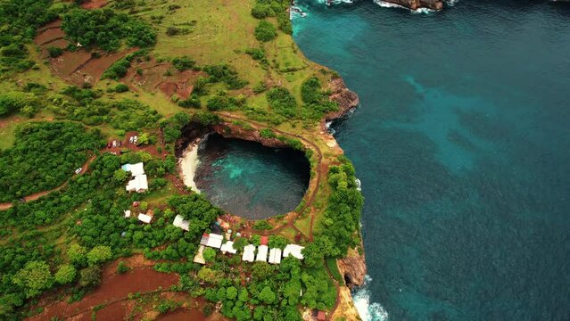 Broken Beach, 4k Drone of Huge Sinkhole at Nusa Penida, Indonesia