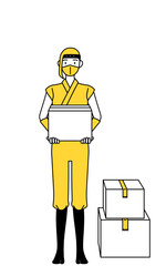 段ボールを運ぶ作業をする忍者のコスプレをした女性