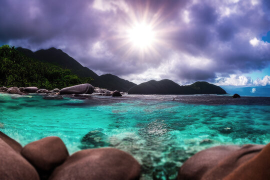 tropical island hawaii