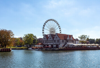 Fototapeta na wymiar Ferris wheel on the Granary Island in Gdansk, Poland