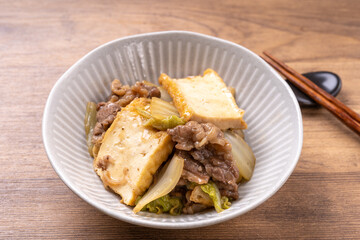 白菜と牛肉と厚揚げのうま煮