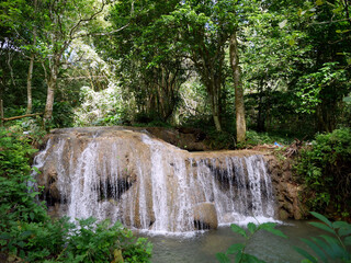 Wasserfall zum Acueducto de Samana, Dominikanische Republik, Karibik