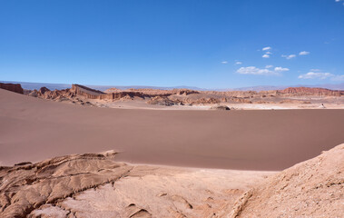 Fototapeta na wymiar view of moon valley in atacama desert, chile