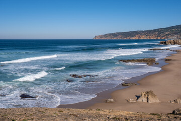 Fototapeta na wymiar View of the beach in Portugal