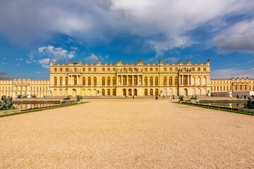 Fototapeta na wymiar Versailles palace facade outside Paris, France