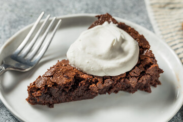 Hearty Gluten Free Flourless Chocolate Cake
